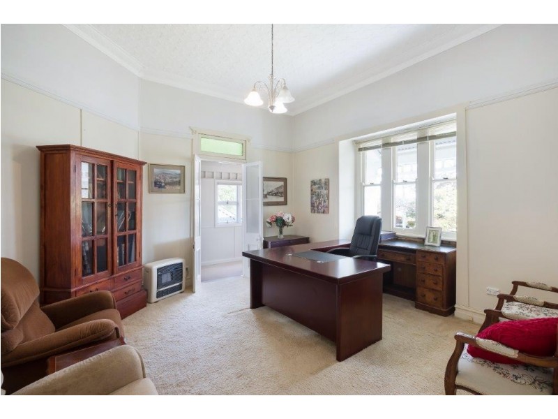 44 Bega Street, Bega NSW 2550