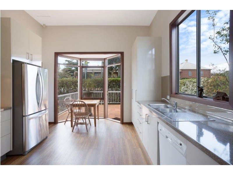 44 Bega Street, Bega NSW 2550