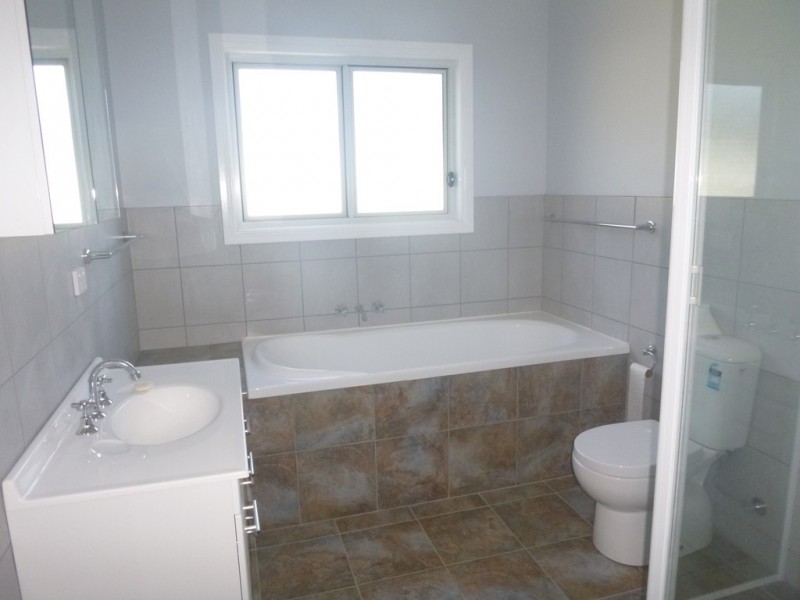 11 Armstrong Drive, Kalaru NSW 2550