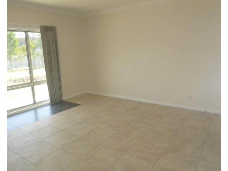 11 Armstrong Drive, Kalaru NSW 2550