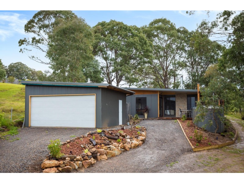 15 Robertson Street, Bemboka NSW 2550