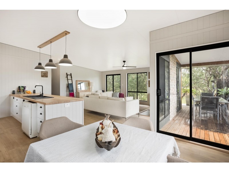 15 Robertson Street, Bemboka NSW 2550