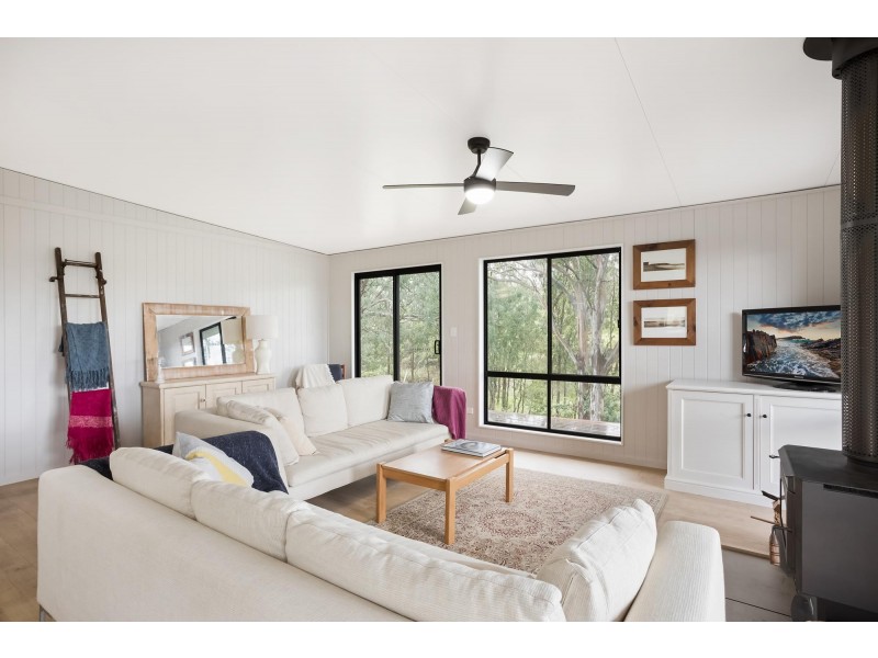 15 Robertson Street, Bemboka NSW 2550