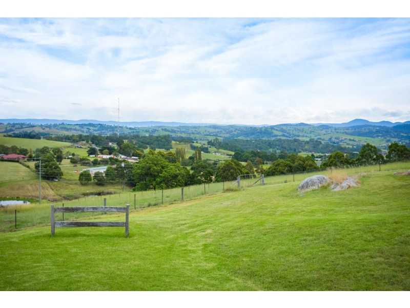 42 Black Range Road, Bega NSW 2550