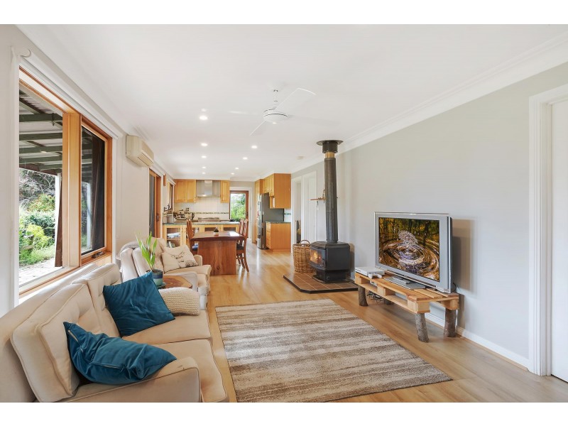 72 Mountview Close, Bega NSW 2550