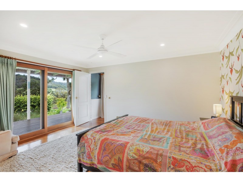 72 Mountview Close, Bega NSW 2550