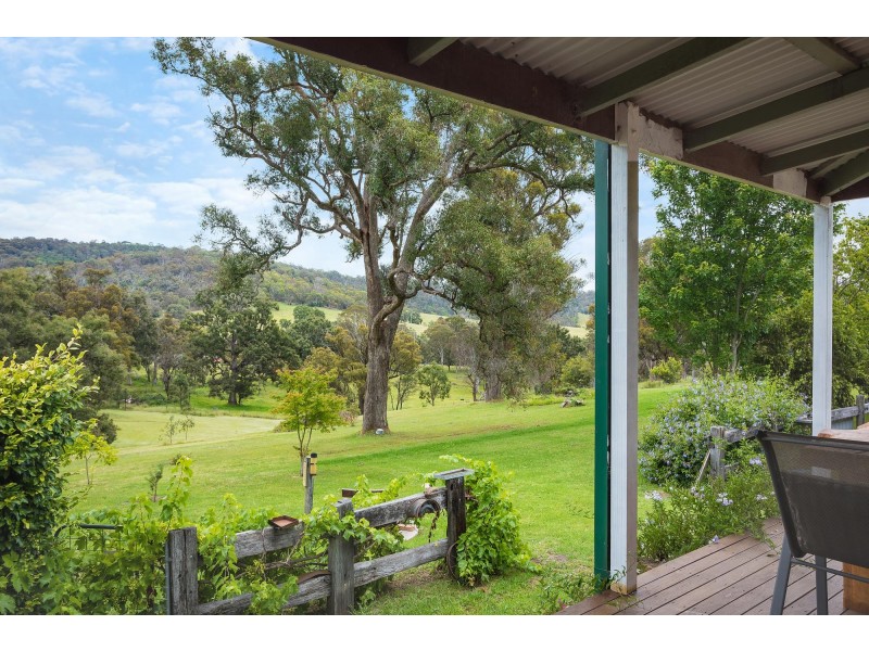 72 Mountview Close, Bega NSW 2550