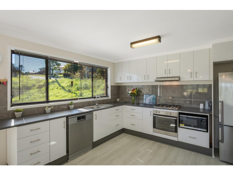 25 Mecklenberg Street, Bega NSW 2550