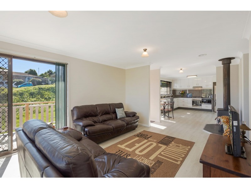 25 Mecklenberg Street, Bega NSW 2550