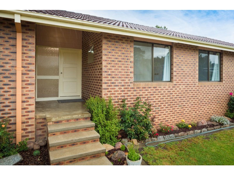 44 Rawlinson Street, Bega NSW 2550