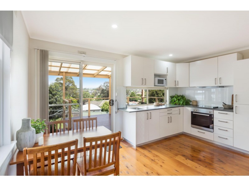 31 Glebe Avenue, Bega NSW 2550