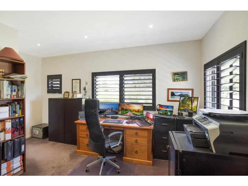 21 Corridgeree Road, Bega NSW 2550