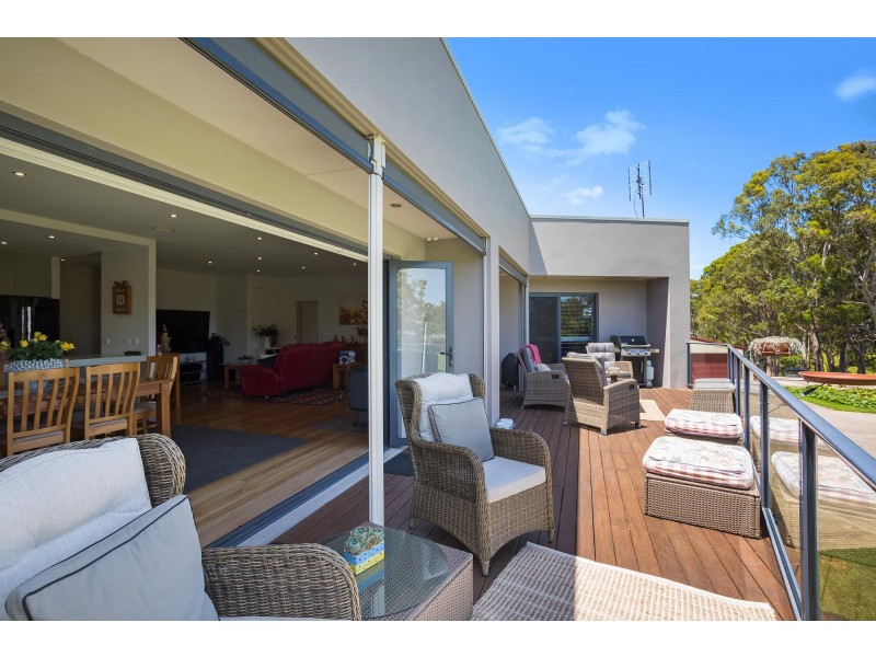 21 Corridgeree Road, Bega NSW 2550
