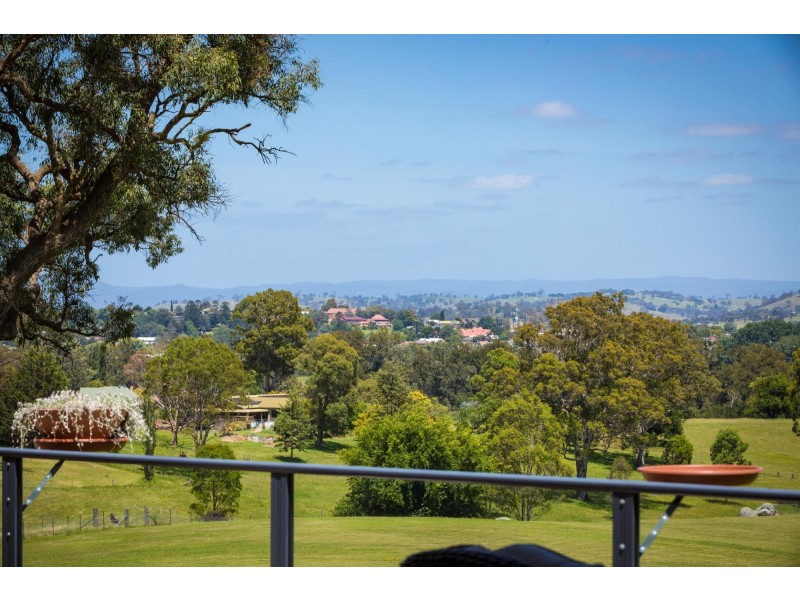 21 Corridgeree Road, Bega NSW 2550