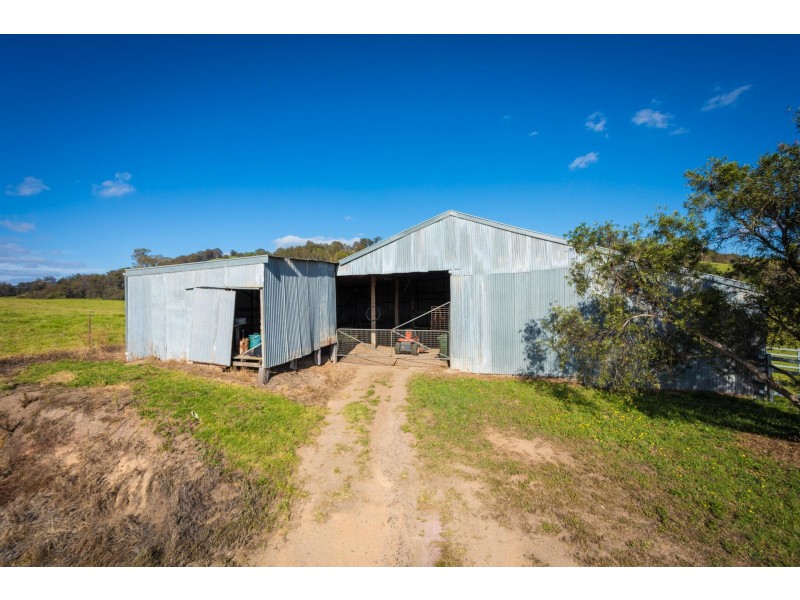 78 Whymans Road, Bega NSW 2550