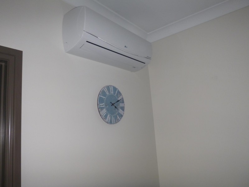 1/50 Princes Highway, Cobargo NSW 2550