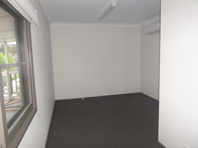 1/50 Princes Highway, Cobargo NSW 2550