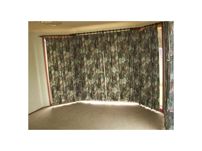 203 Gould Road, Eagle Vale NSW 2558