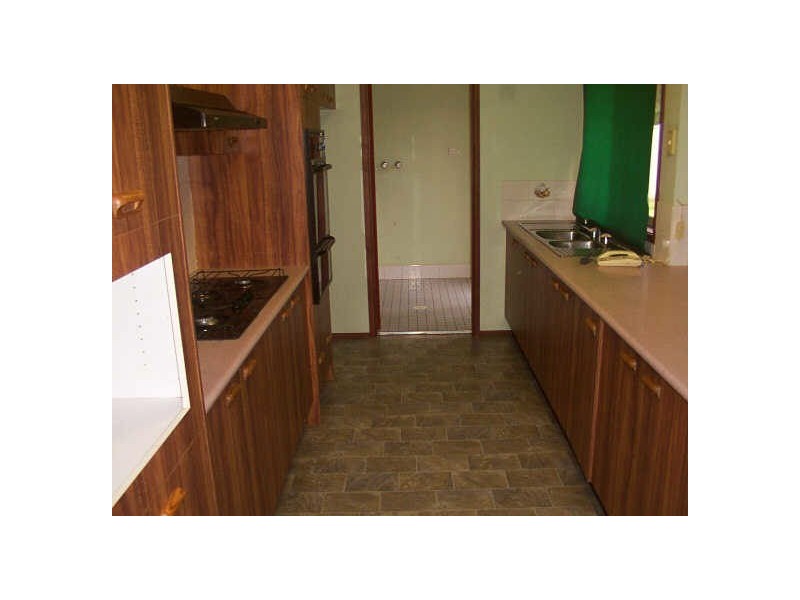 203 Gould Road, Eagle Vale NSW 2558