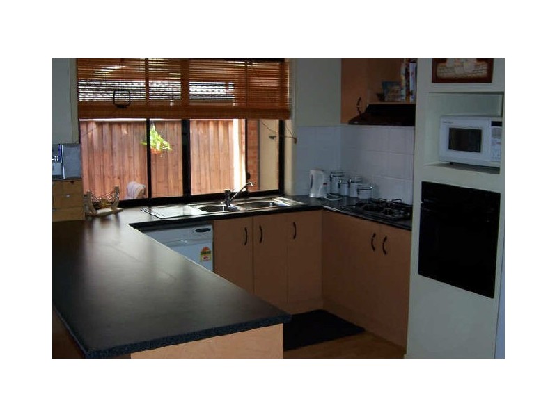 10 Anderson Street, St Helens Park NSW 2560