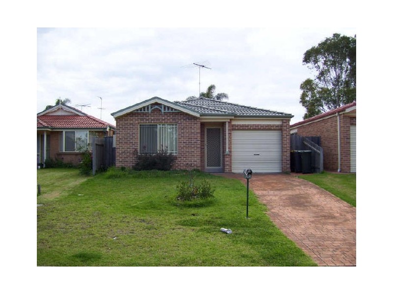 22 Bettong Place, St Helens Park NSW 2560