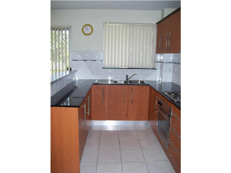 7/18 Westmoreland Road, Minto NSW 2566