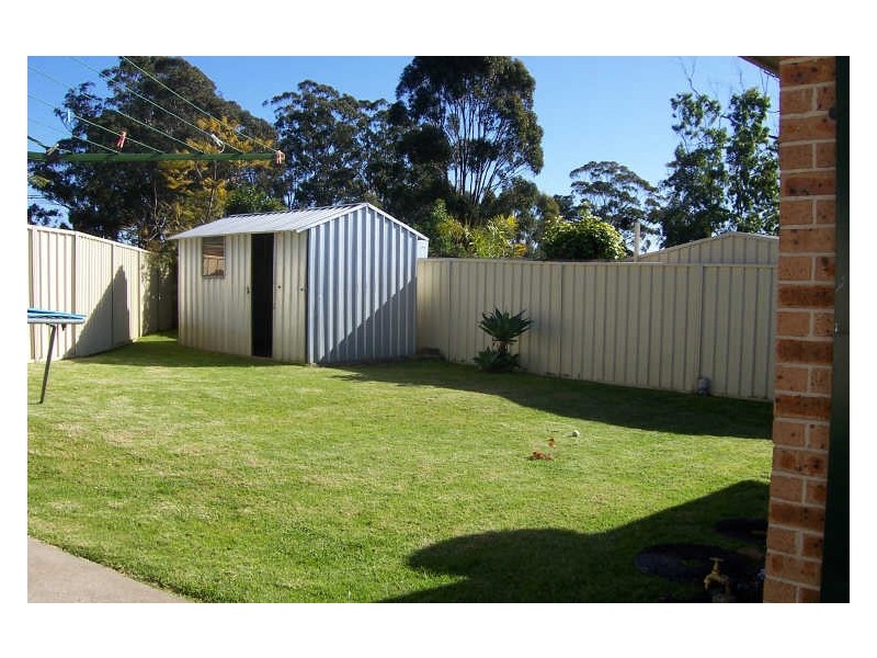 28 Melba Place, St Helens Park NSW 2560