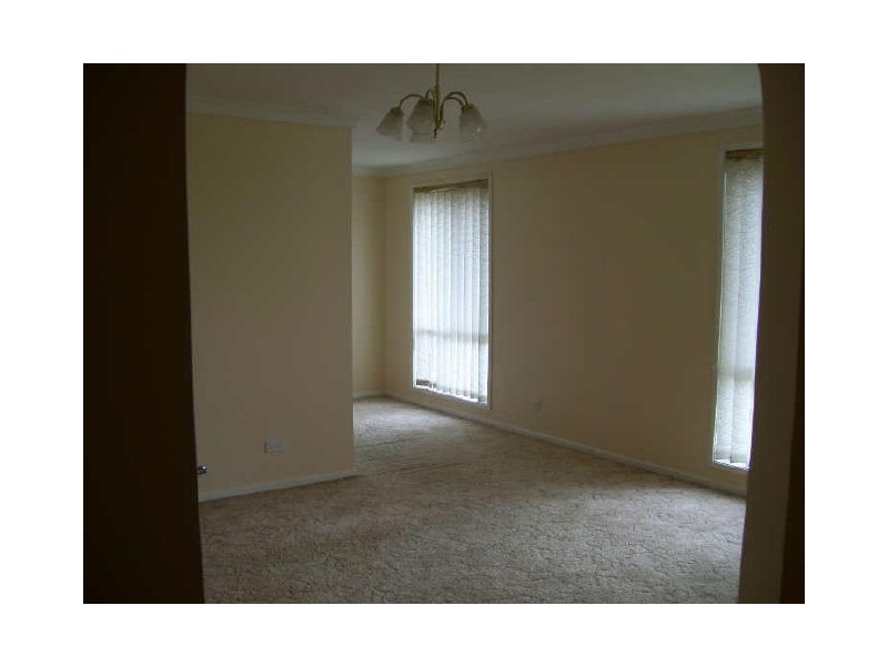 102 Gould Road, Eagle Vale NSW 2558