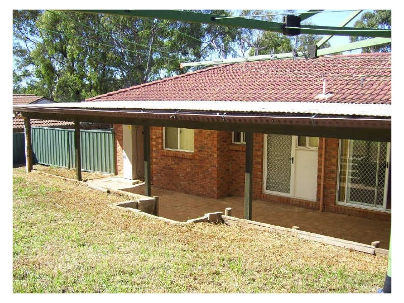 17 Copperfield Drive, Ambarvale NSW 2560