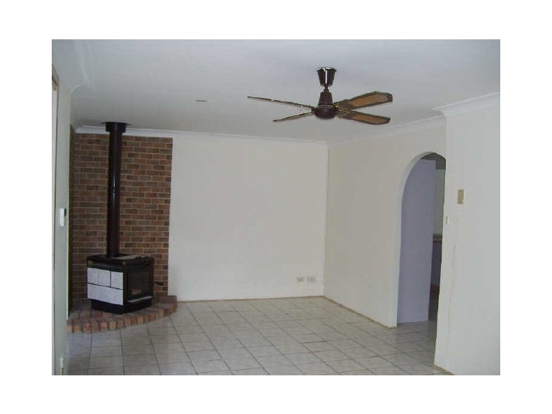 10 Albillo Place, Eschol Park NSW 2558