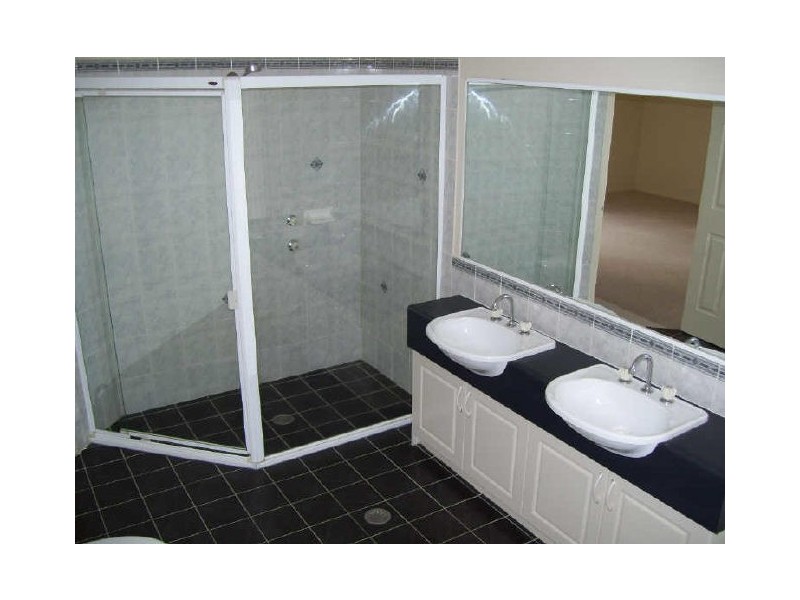 42 John Kidd Drive, Blair Athol NSW 2560