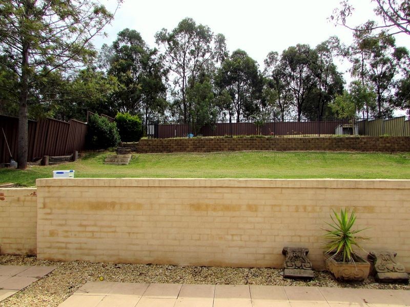 58 Romeo Cres, Rosemeadow NSW 2560