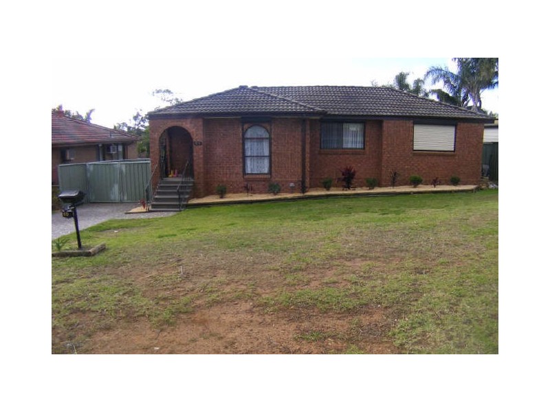 65 Demetrius Road, Rosemeadow NSW 2560