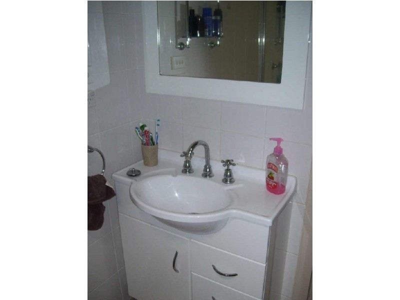 10 Seddon Place, Campbelltown NSW 2560