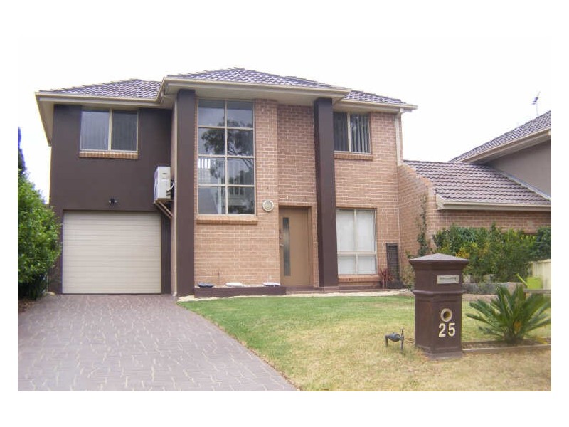 25 Westmoreland Road, Leumeah NSW 2560