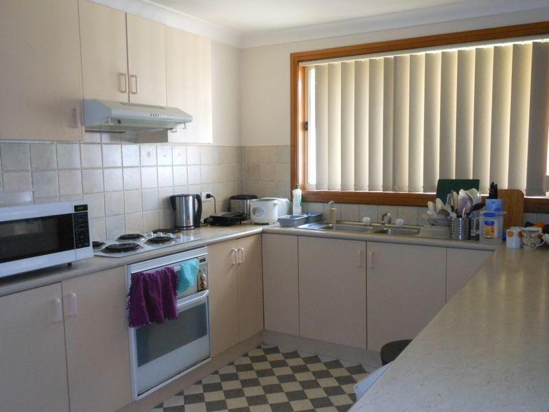 43 Baynton Street, St Helens Park NSW 2560