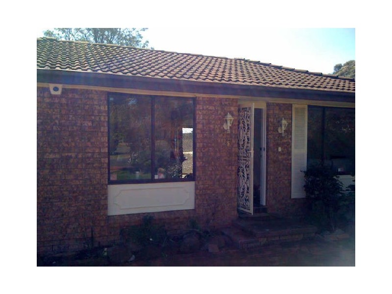 15 Power Close, Eagle Vale NSW 2558