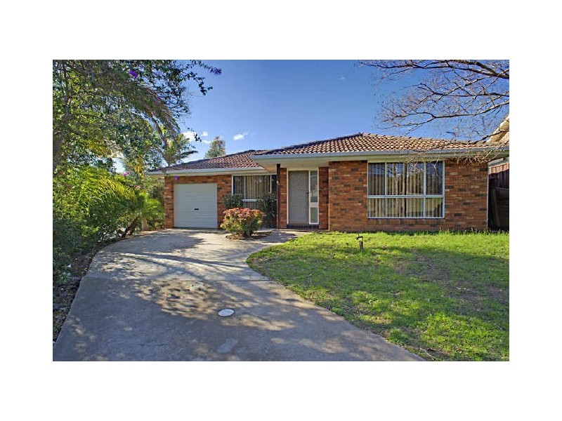 64 Kearns Ave, Kearns NSW 2558
