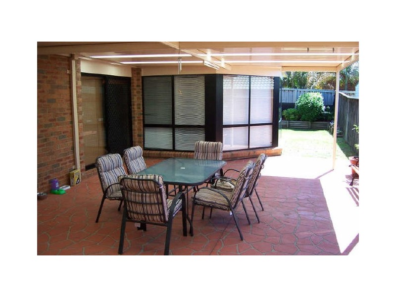 10 Anderson Street, St Helens Park NSW 2560