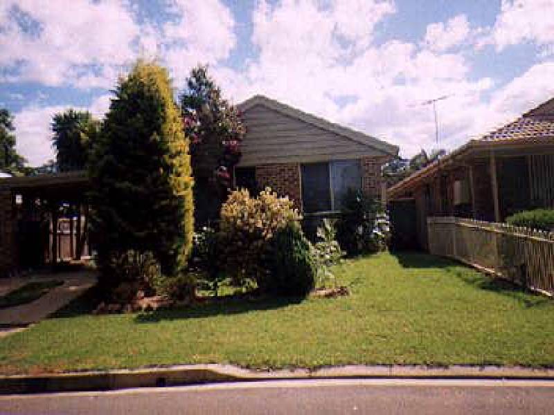 44 Ironside Drive, St Helens Park NSW 2560