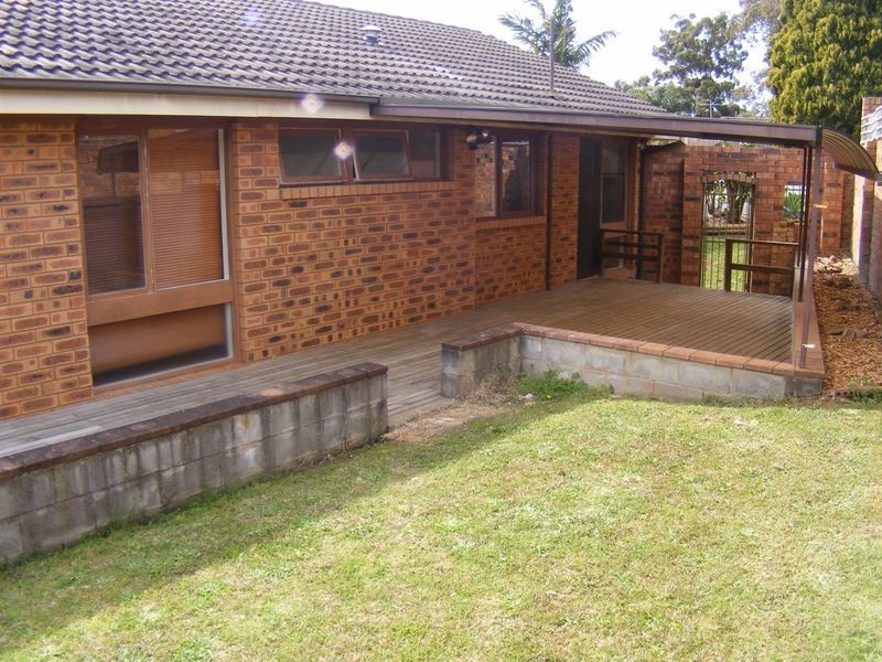 85 Greenoaks Ave, Bradbury NSW 2560