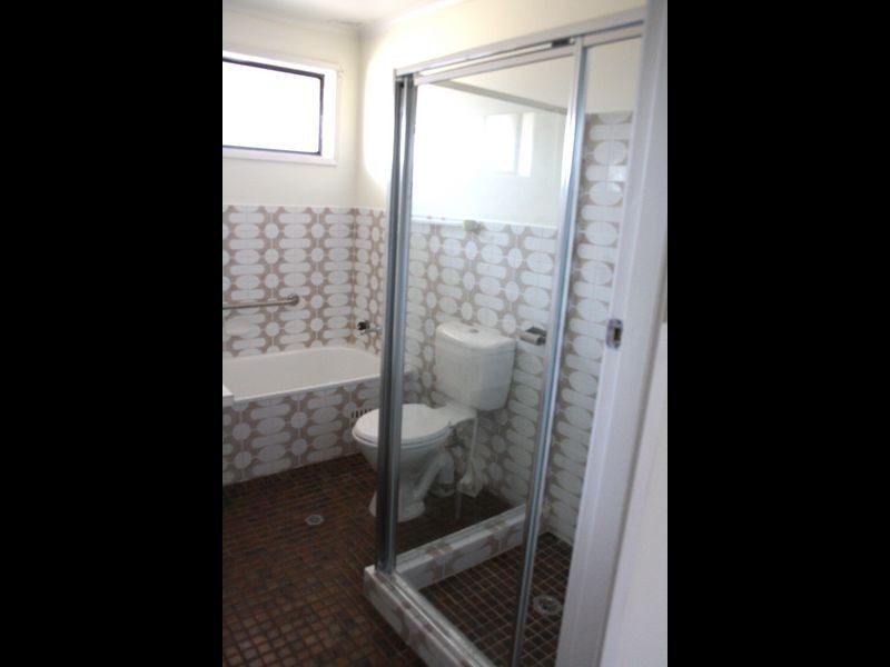 61 Aminya Cres, Bradbury NSW 2560
