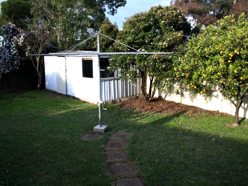 61 Aminya Cres, Bradbury NSW 2560