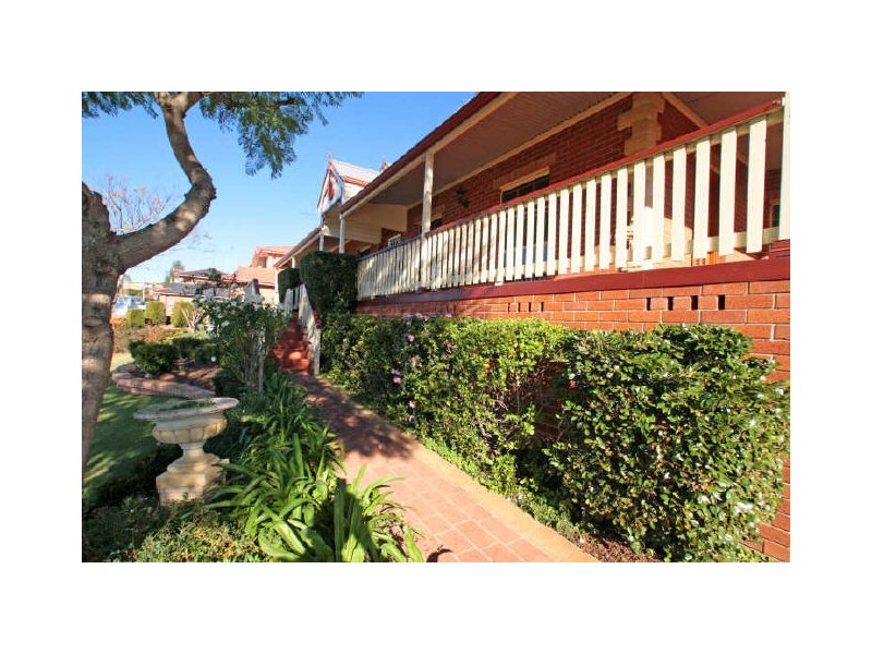 Glen Alpine NSW 2560