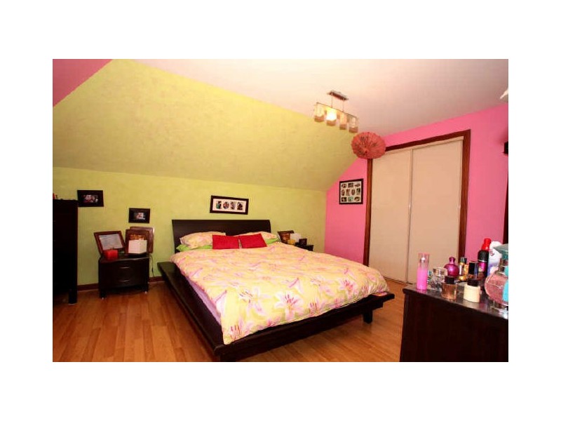 Glen Alpine NSW 2560