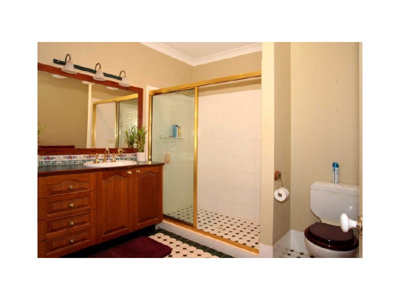 Glen Alpine NSW 2560