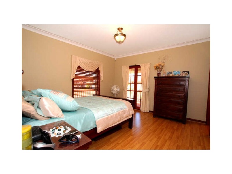 Glen Alpine NSW 2560