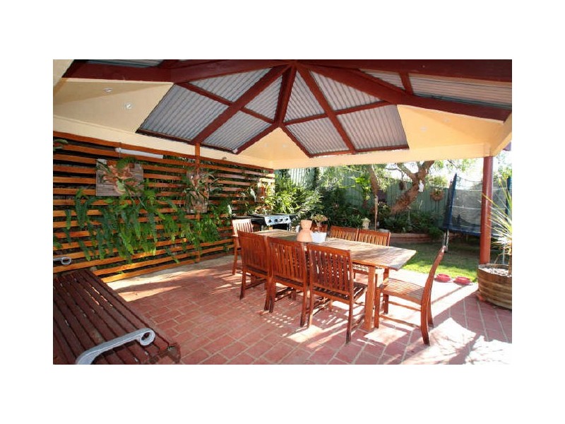 Glen Alpine NSW 2560