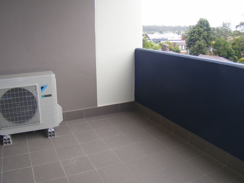 28/3-9 Warby St, Campbelltown NSW 2560