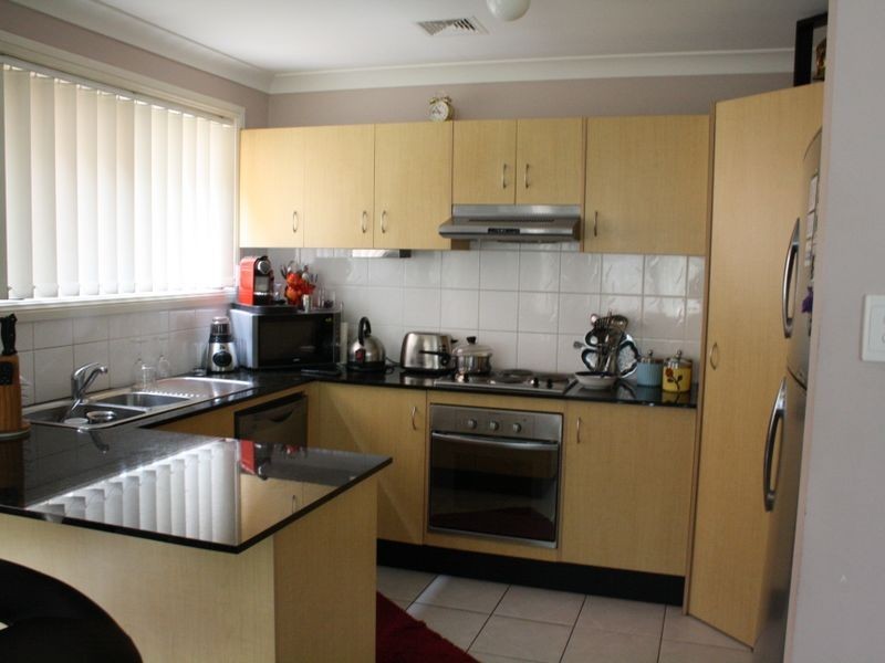 9 Sumba Place, Blairmount NSW 2559